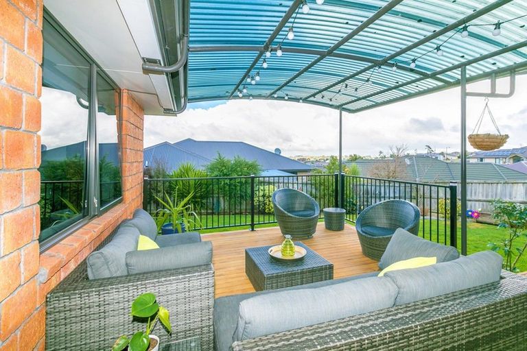 Photo of property in 16 Evergreen Rise, Grandview Heights, Hamilton, 3200