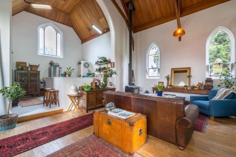 Photo of property in 46 Pensher Street, Waitahuna, Lawrence, 9593