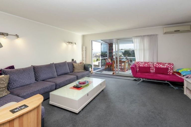 Photo of property in 3/64 Hattaway Avenue, Bucklands Beach, Auckland, 2012