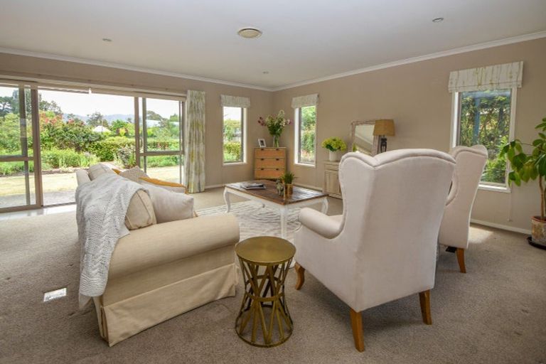 Photo of property in 17 Carrington Drive, Carterton, 5713