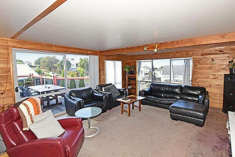 Photo of property in 9 Hinemoa Place, Snells Beach, 0920