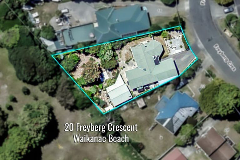 Photo of property in 20 Freyberg Crescent, Waikanae Beach, Waikanae, 5036