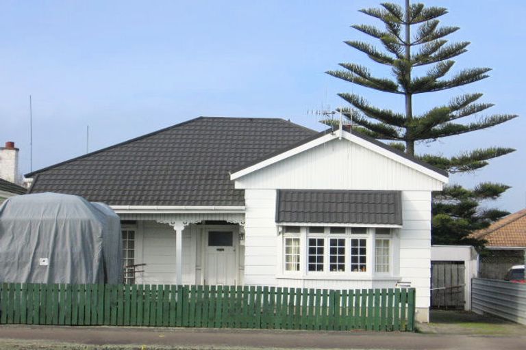 Photo of property in 586 Church Street, Terrace End, Palmerston North, 4410