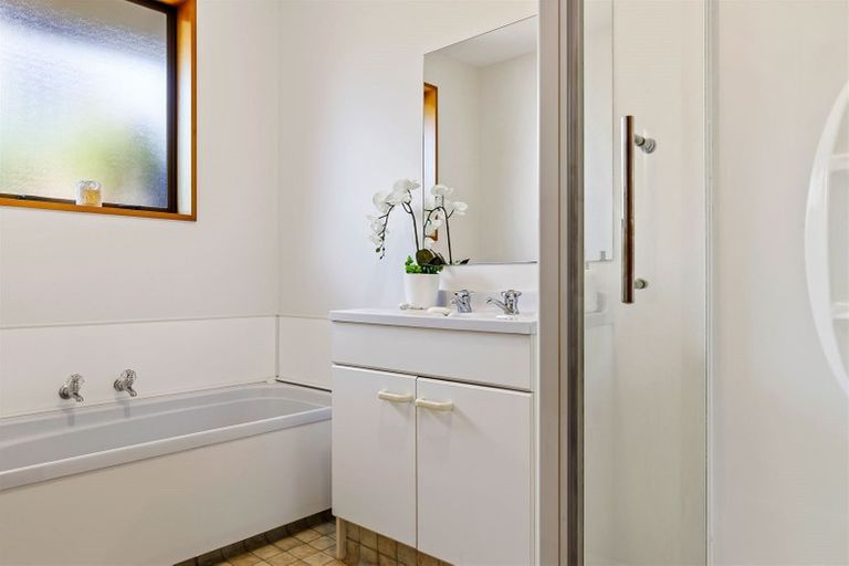 Photo of property in 2 Pentland Drive, Belfast, Christchurch, 8051