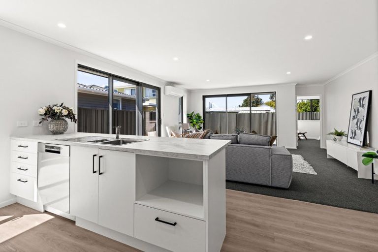 Photo of property in 13a Warwick Crescent, Taradale, Napier, 4112