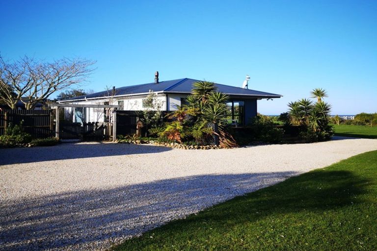 Photo of property in 9 Pakawau-bush Road, Pakawau, Collingwood, 7073