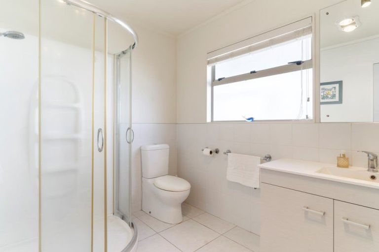 Photo of property in 5 Cynthia Place, Bellevue, Tauranga, 3110