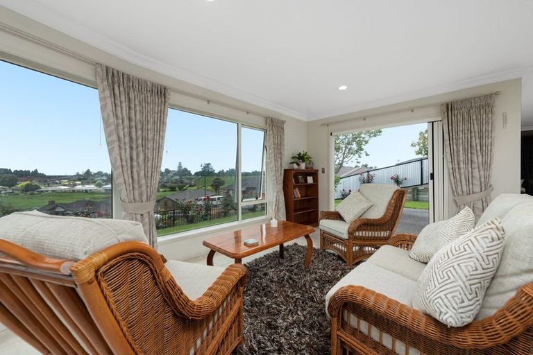 Photo of property in 15 Allanah Place, Te Puke, 3119