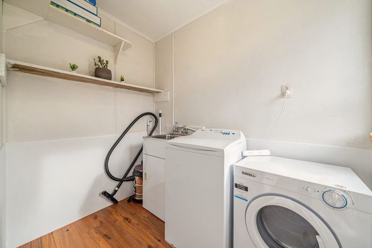 Photo of property in 15 Passive Grove, Ascot Park, Porirua, 5024