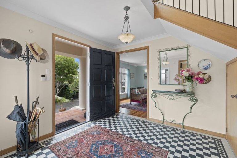 Photo of property in 6 Dodson Avenue, Milford, Auckland, 0620