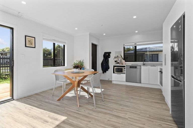 Photo of property in 1/59 Oakfield Crescent, Pukete, Hamilton, 3200