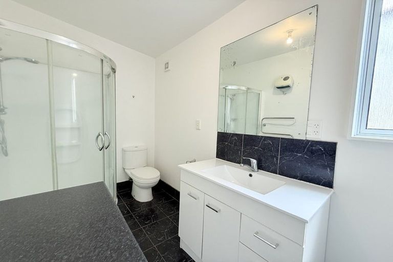 Photo of property in 108 The Parade, Island Bay, Wellington, 6023