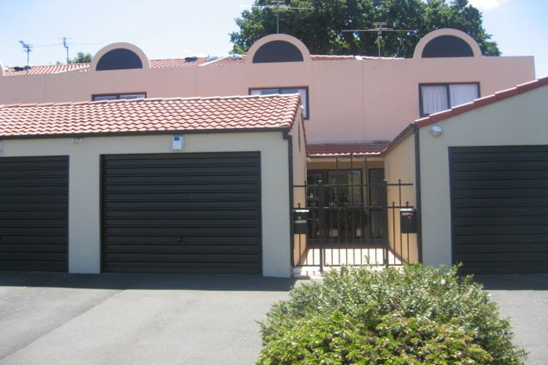 Photo of property in 6/17 Devon Street, Sydenham, Christchurch, 8023