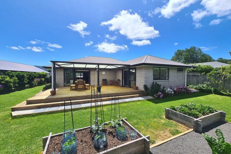 Photo of property in 3 Victoria Street, Coromandel, 3506