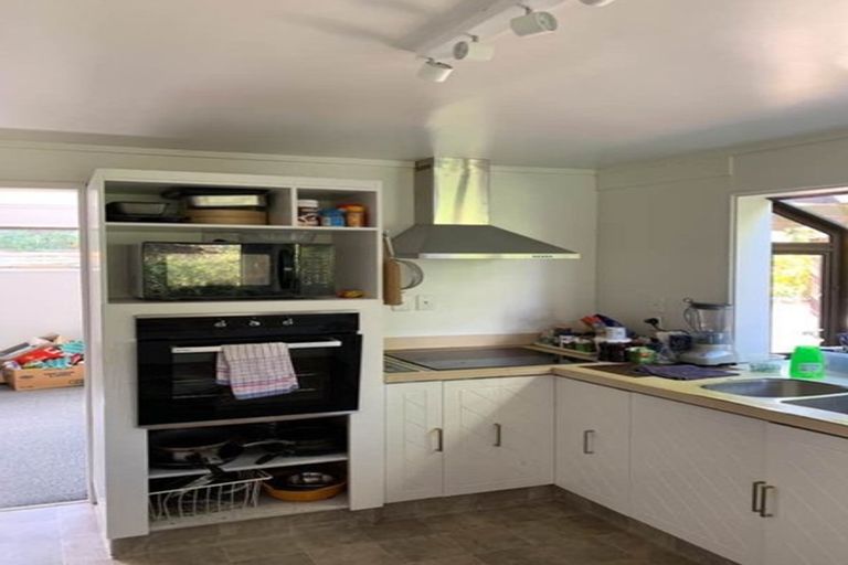 Photo of property in 10 Arawata Terrace, Fernhill, Queenstown, 9300