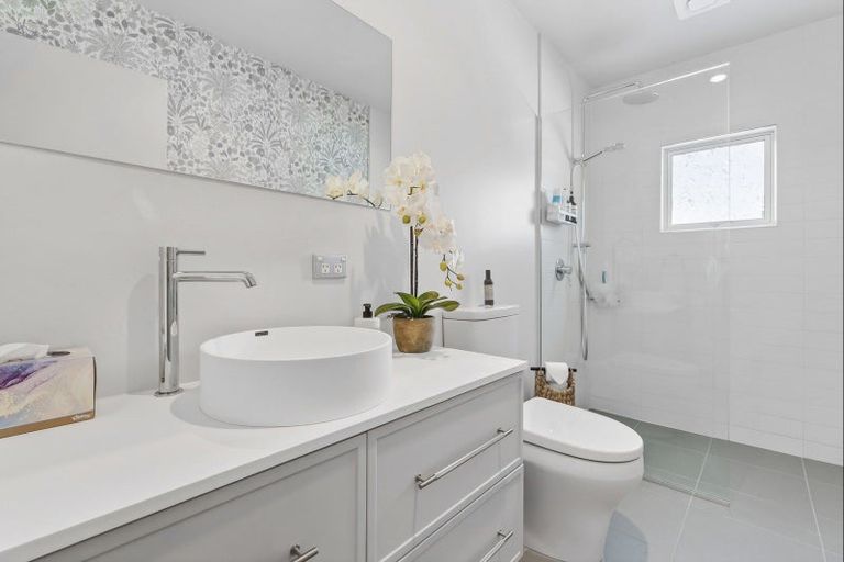 Photo of property in 7 Rata Street, Wanaka, 9305