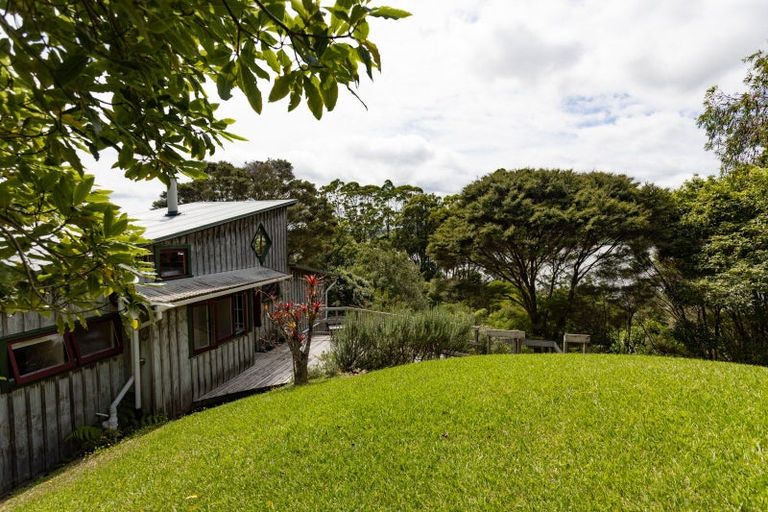 Photo of property in 5 Yarborough Street, Kohukohu, 0491