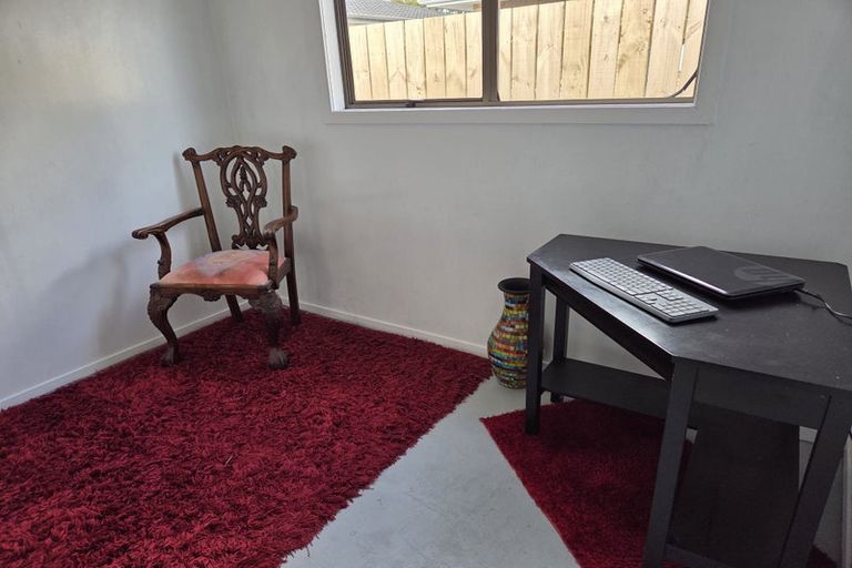 Photo of property in 81a Centreway Road, Orewa, 0931