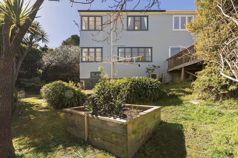 Photo of property in 2 Worcester Street, Wilton, Wellington, 6012