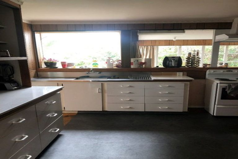 Photo of property in 21 Broadbent Street, Riccarton, Christchurch, 8041