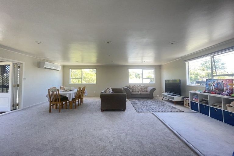 Photo of property in 50 Glynnbrooke Street, Te Atatu South, Auckland, 0610