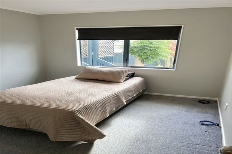 Photo of property in 21a Marybeth Place, Rosehill, Papakura, 2113