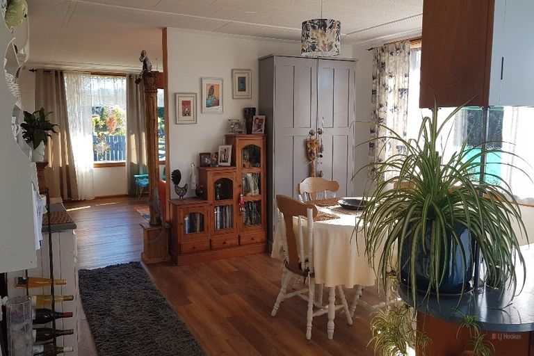 Photo of property in 4 King Street, Waimate, 7924