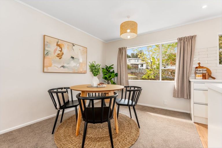 Photo of property in 12 Gaff Place, Whitby, Porirua, 5024