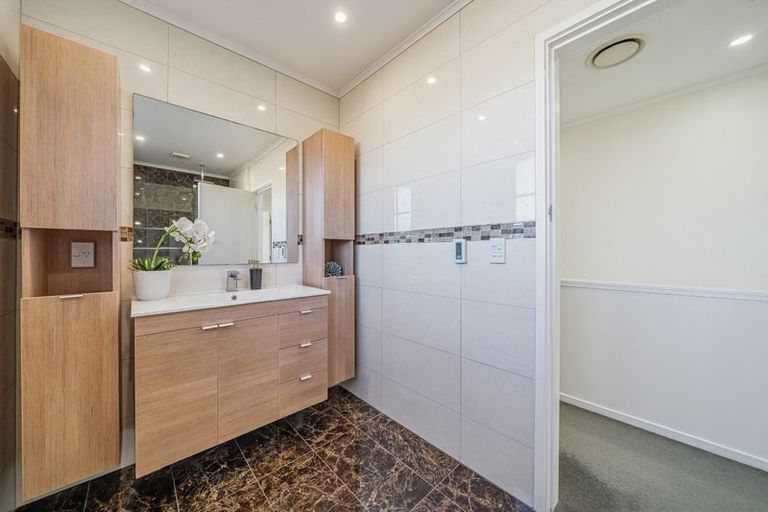 Photo of property in 17 De Menech Grove, Avalon, Lower Hutt, 5011