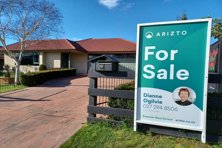 Photo of property in 7 Belgrove Drive, Waipukurau, 4200