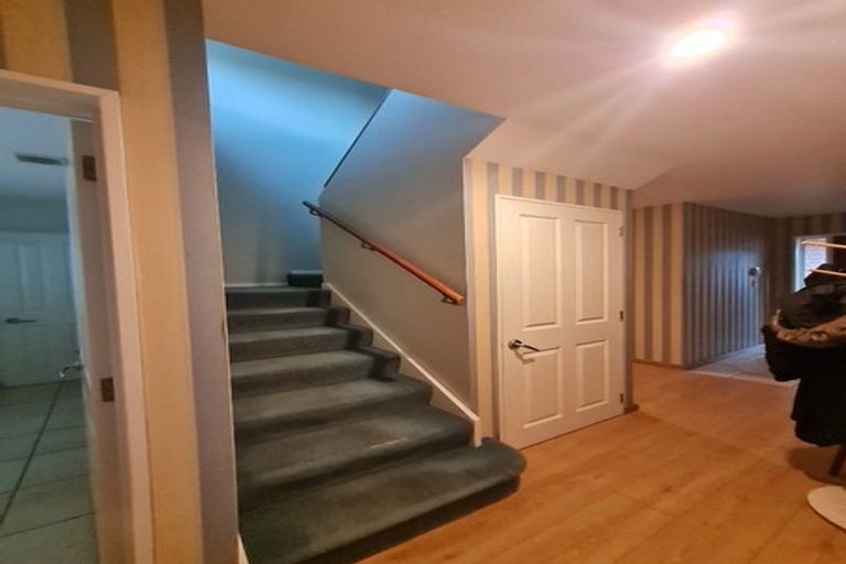 Photo of property in 7a Westburn Terrace, Burnside, Christchurch, 8041