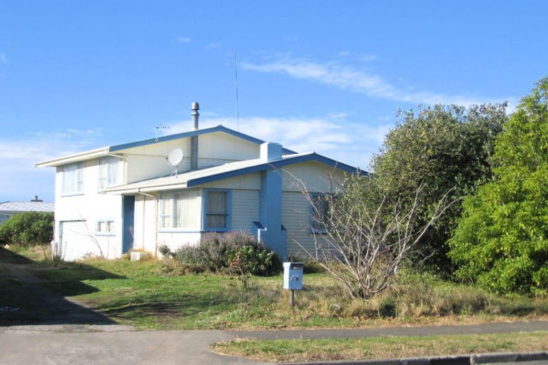 Photo of property in 16 Scully Crescent, Onekawa, Napier, 4110
