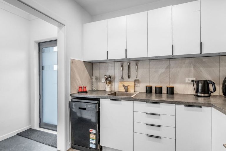 Photo of property in 33 Pearce Street, Bluff, 9814