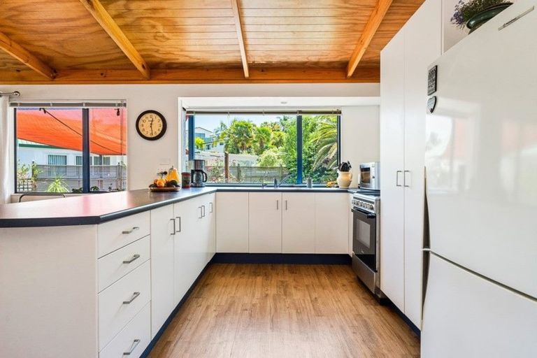 Photo of property in 31 Tait Street, Te Kamo, Whangarei, 0112