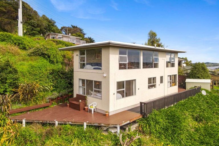 Photo of property in 27 Wairere Road, Bastia Hill, Whanganui, 4500