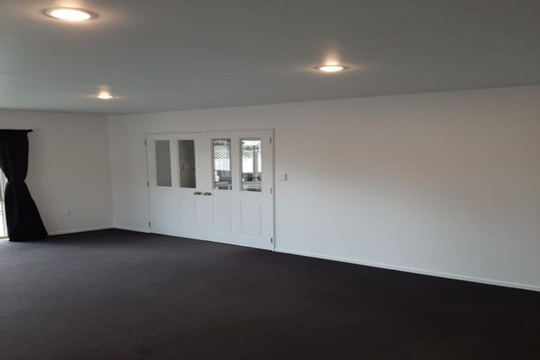 Photo of property in 2/74 Russley Road, Russley, Christchurch, 8042