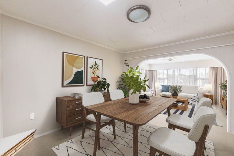 Photo of property in 2/70 Meeanee Road, Taradale, Napier, 4112