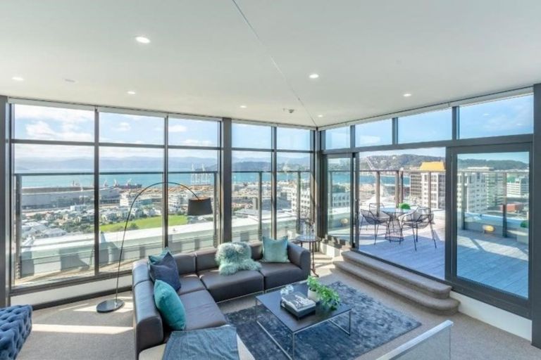 Photo of property in Frame Apartments, 1601/111 Molesworth Street, Thorndon, Wellington, 6011