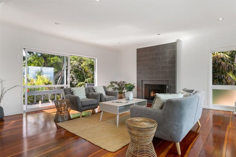 Photo of property in 70 Darraghs Road, Brookfield, Tauranga, 3110