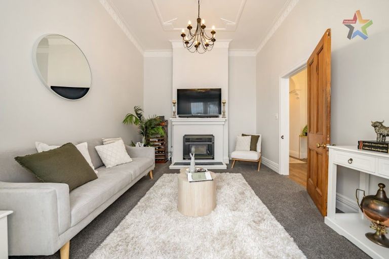 Photo of property in 17 Oriental Street, Petone, Lower Hutt, 5012