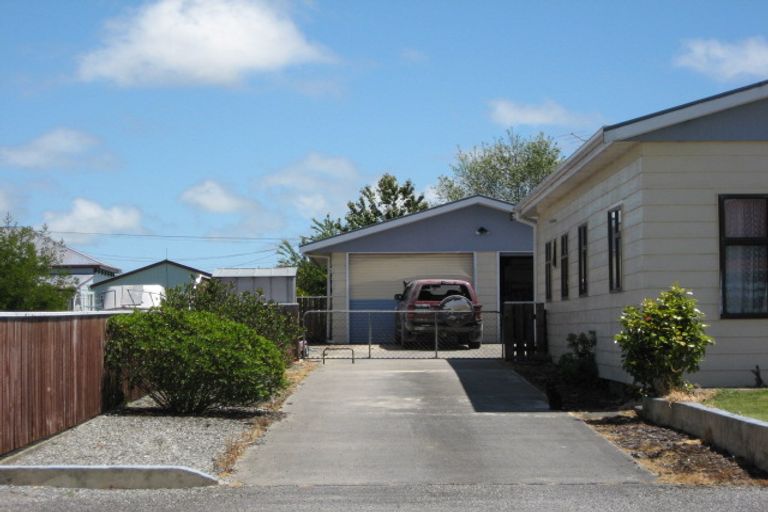 Photo of property in 128 Derby Street, Westport, 7825