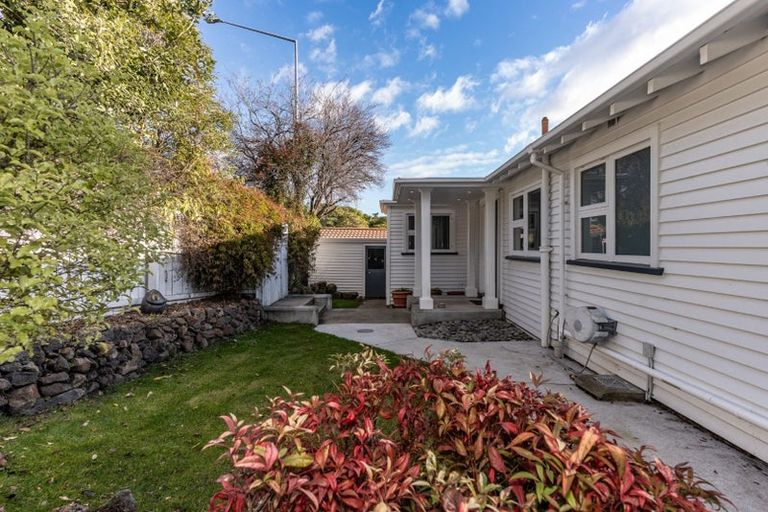Photo of property in 123 Hackthorne Road, Cashmere, Christchurch, 8022