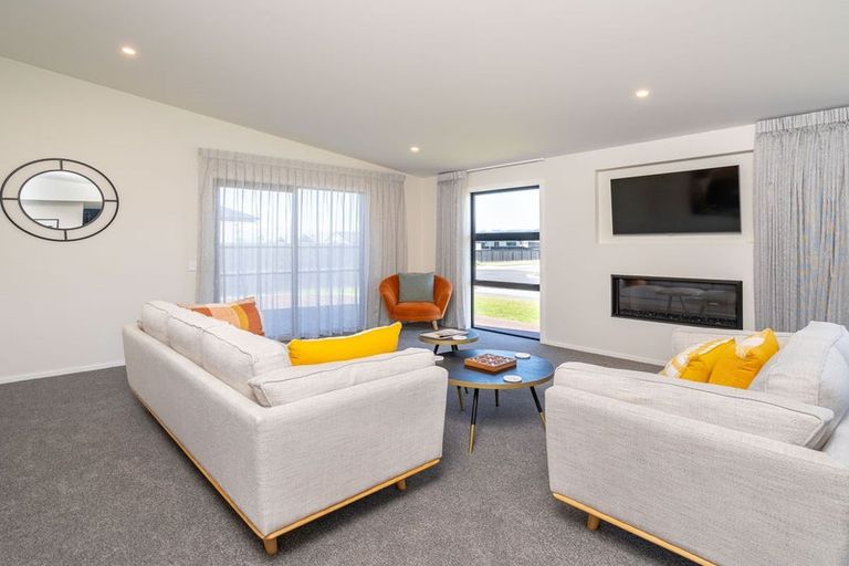 Photo of property in 25 Dundee Road, Mosgiel, 9024