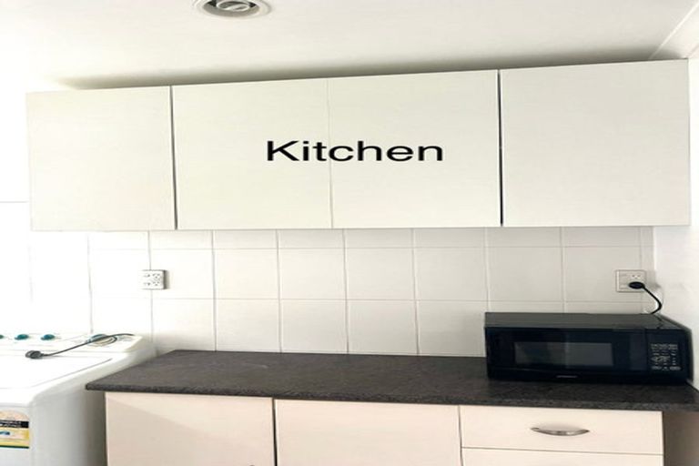 Photo of property in 102 Middlefield Drive, Flat Bush, Auckland, 2016