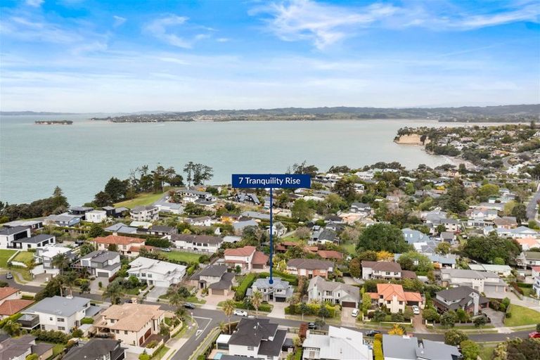 Photo of property in 7 Tranquility Rise, Mellons Bay, Auckland, 2014