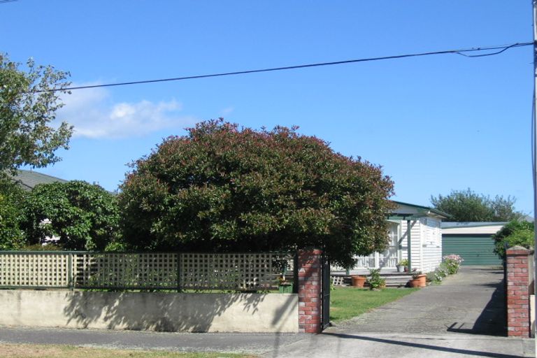 Photo of property in 32 Bristol Street, Trentham, Upper Hutt, 5018