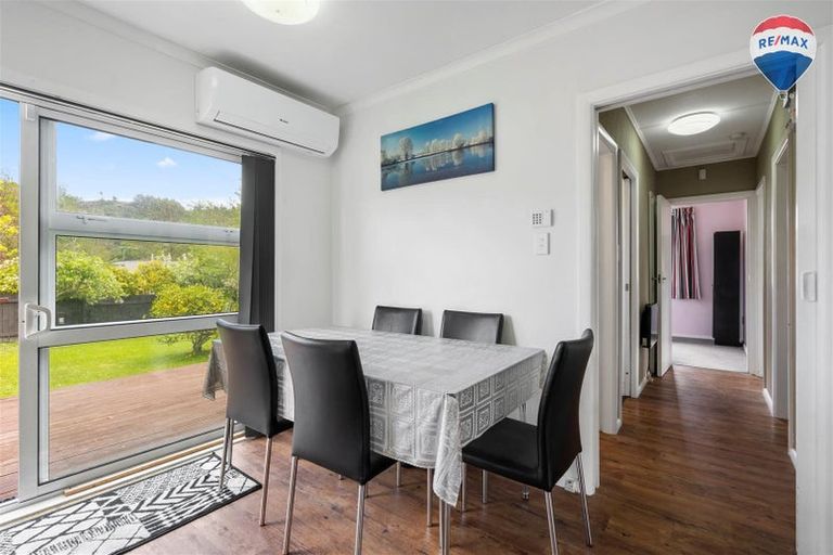 Photo of property in 266 Stokes Valley Road, Stokes Valley, Lower Hutt, 5019