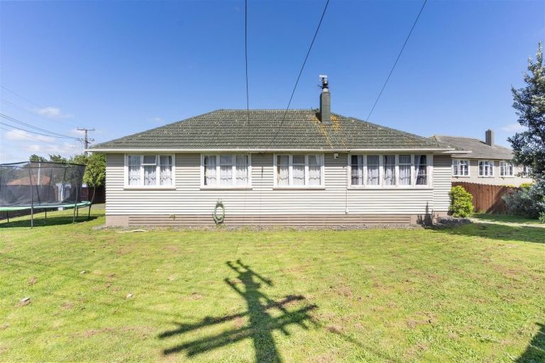 Photo of property in 47 Arimu Road, Papakura, 2110