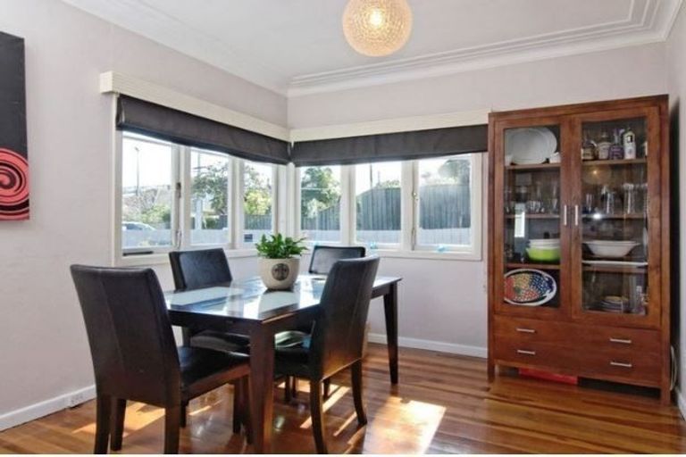 Photo of property in 33 Michaels Avenue, Ellerslie, Auckland, 1051