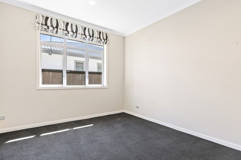Photo of property in 5 Applefield Court, Northwood, Christchurch, 8051